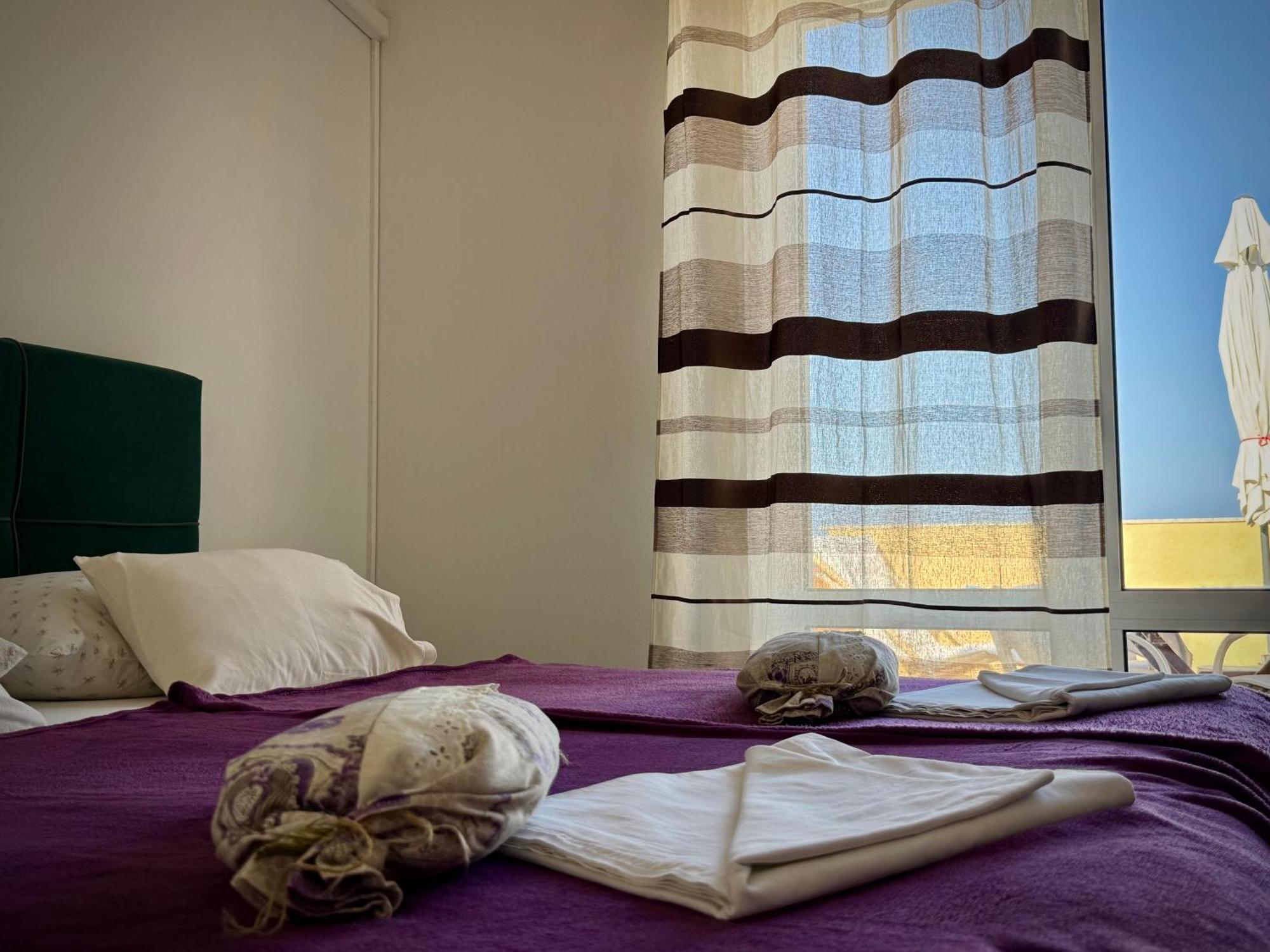Apartments Maricic Banjol Eksteriør bilde